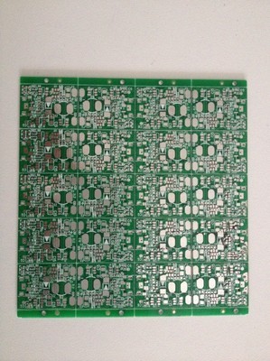 廠家直銷低價0.8mm移動電源線路板 深圳市強亞電子PCB電路板產(chǎn)品解析